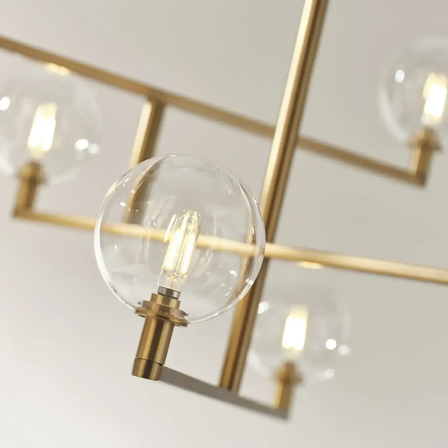 VISUAL COMFORT & CO., GAMBIT CHANDELIER, CHANDELIER LIGHT