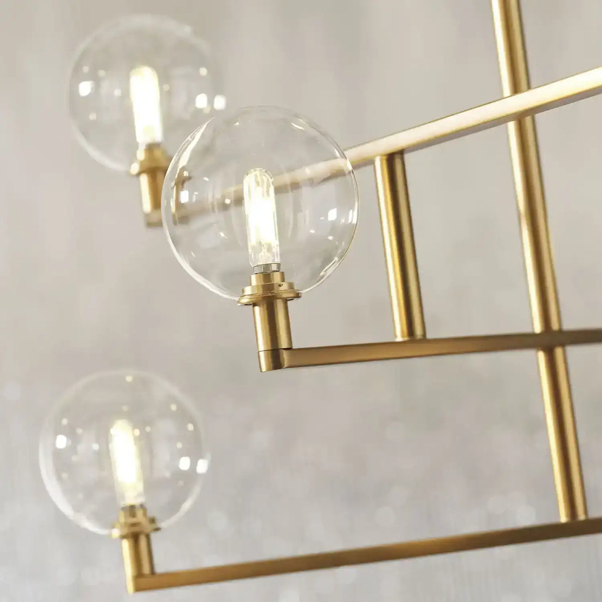 VISUAL COMFORT MODERN, GAMBIT CHANDELIER, CHANDELIER LIGHT