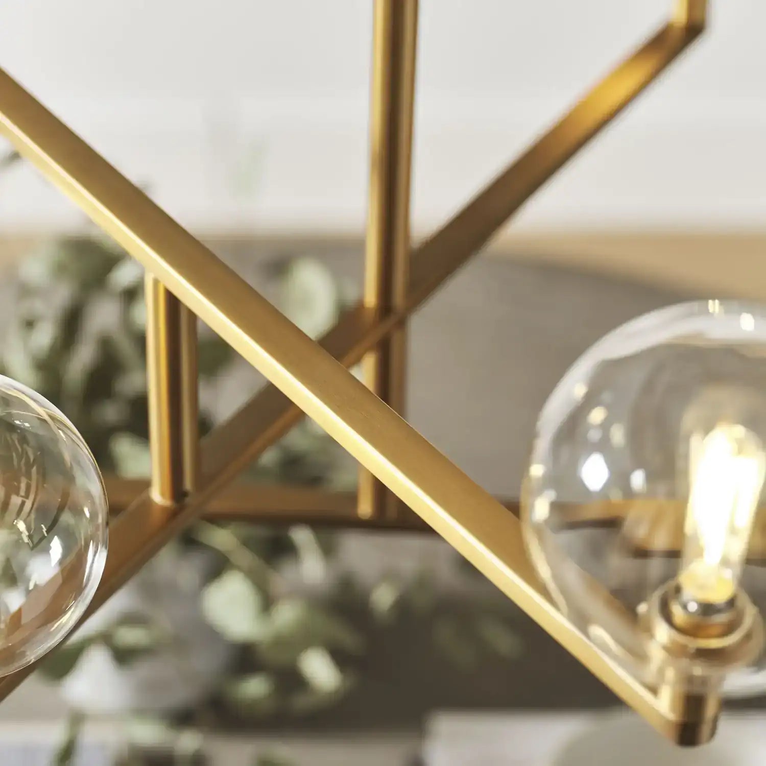 VISUAL COMFORT MODERN, GAMBIT CHANDELIER, CHANDELIER LIGHT