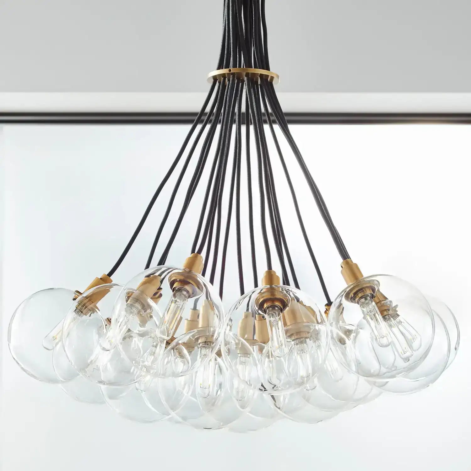 VISUAL COMFORT MODERN, GAMBIT CHANDELIER, CHANDELIER LIGHT
