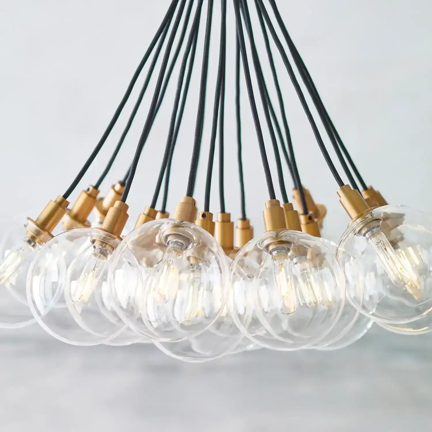 VISUAL COMFORT MODERN, GAMBIT CHANDELIER, CHANDELIER LIGHT