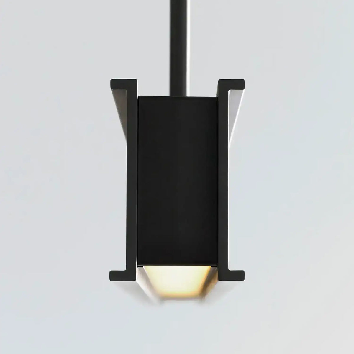 VISUAL COMFORT MODERN, I-BEAM LINEAR SUSPENSION, PENDANT LIGHT