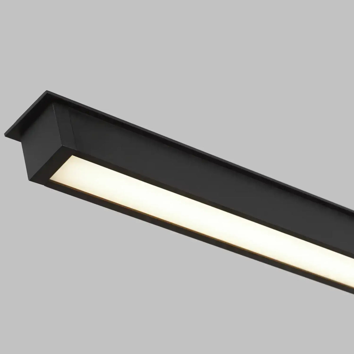 VISUAL COMFORT MODERN, STAGGER LINEAR SUSPENSION, PENDANT LIGHT