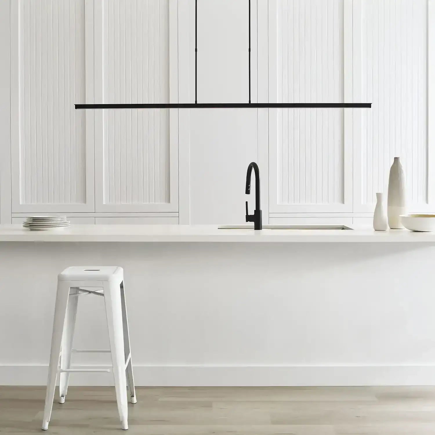 VISUAL COMFORT MODERN, STAGGER LINEAR SUSPENSION, PENDANT LIGHT