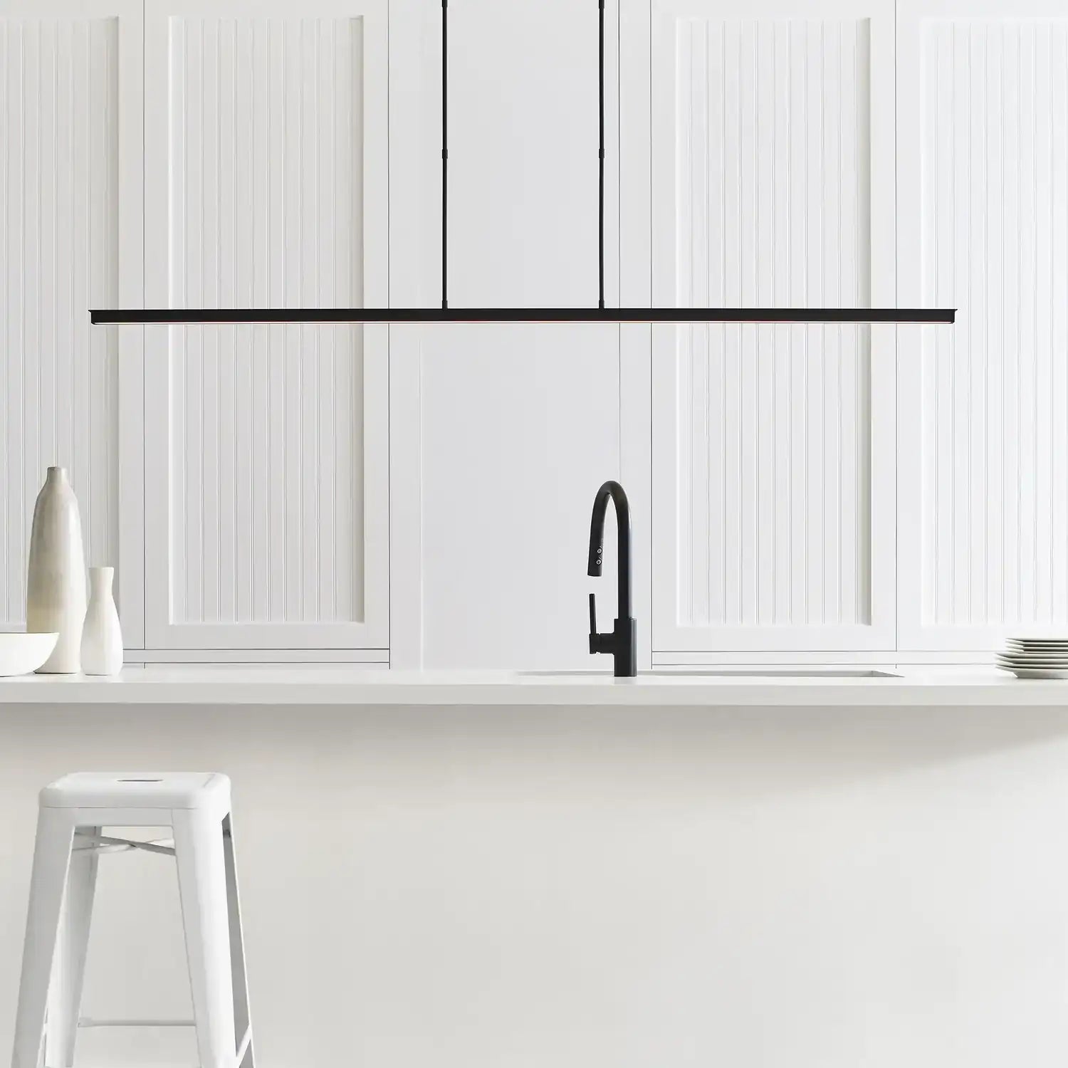 VISUAL COMFORT MODERN, STAGGER LINEAR SUSPENSION, PENDANT LIGHT