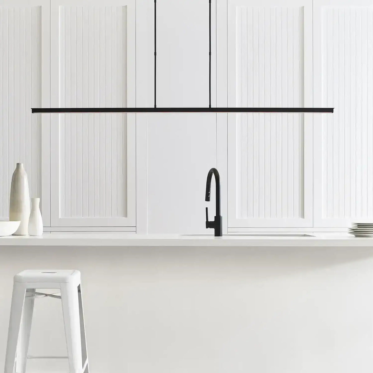 VISUAL COMFORT MODERN, STAGGER LINEAR SUSPENSION, PENDANT LIGHT