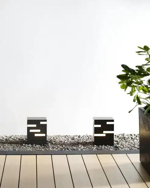 VISUAL COMFORT & CO., REVEL OUTDOOR WALL LIGHT, OUTDOOR WALL LIGHTS