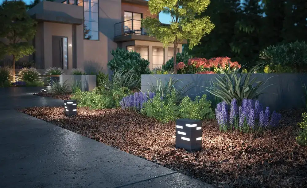 VISUAL COMFORT MODERN, REVEL OUTDOOR WALL LIGHT, OUTDOOR WALL LIGHTS