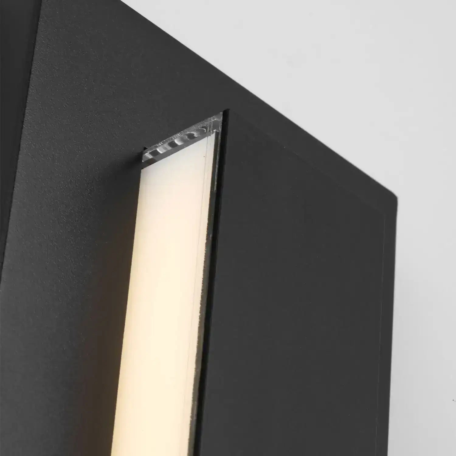 VISUAL COMFORT MODERN, ASPEN OUTDOOR WALL, OUTDOOR WALL LIGHTS