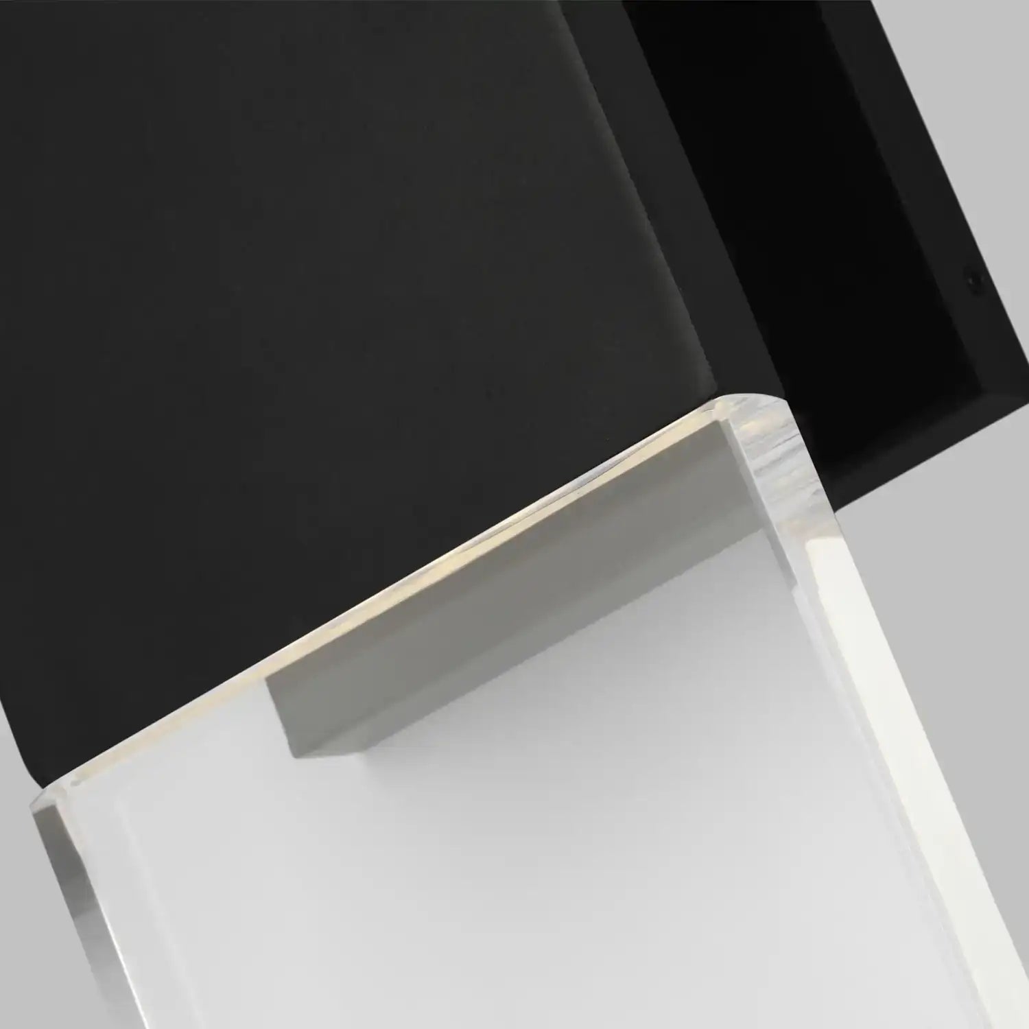 VISUAL COMFORT & CO. KULMA OUTDOOR WALL LIGHT - Wall