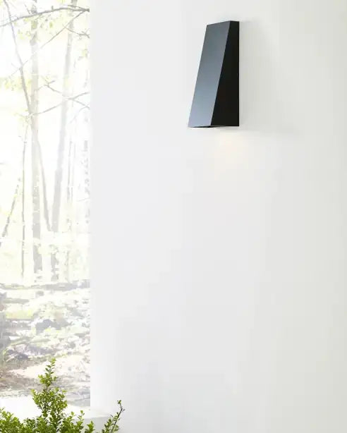 VISUAL COMFORT MODERN, PITCH OUTDOOR WALL, OUTDOOR WALL LIGHTS
