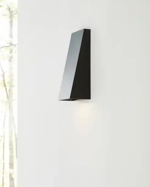 VISUAL COMFORT MODERN, PITCH OUTDOOR WALL, OUTDOOR WALL LIGHTS