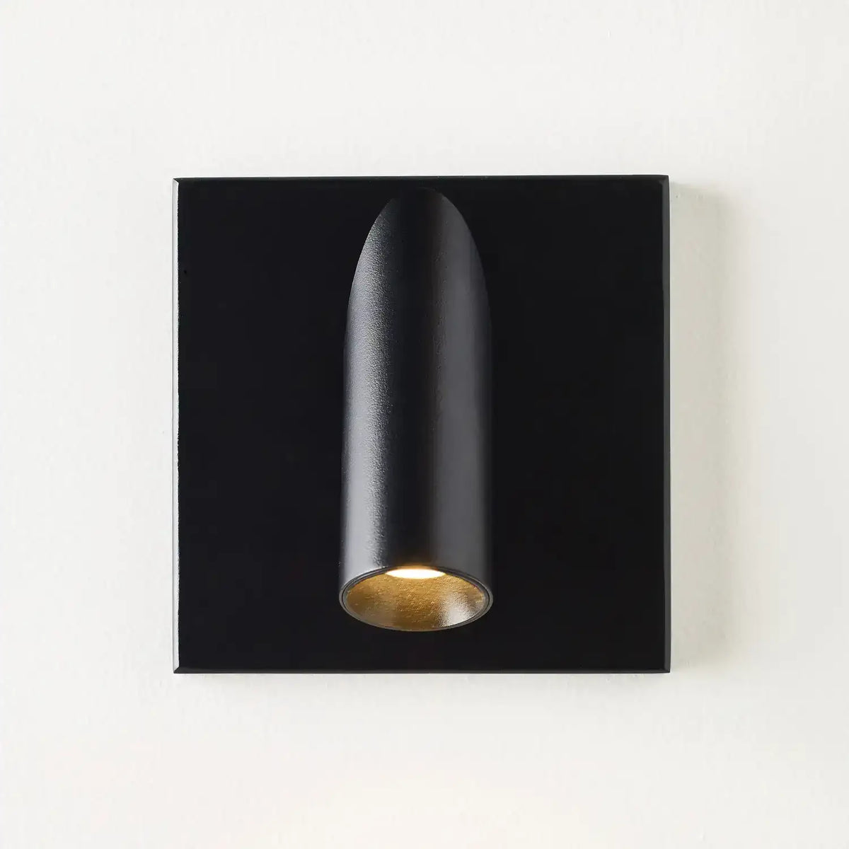 VISUAL COMFORT MODERN, PONTE OUTDOOR WALL, OUTDOOR WALL LIGHTS