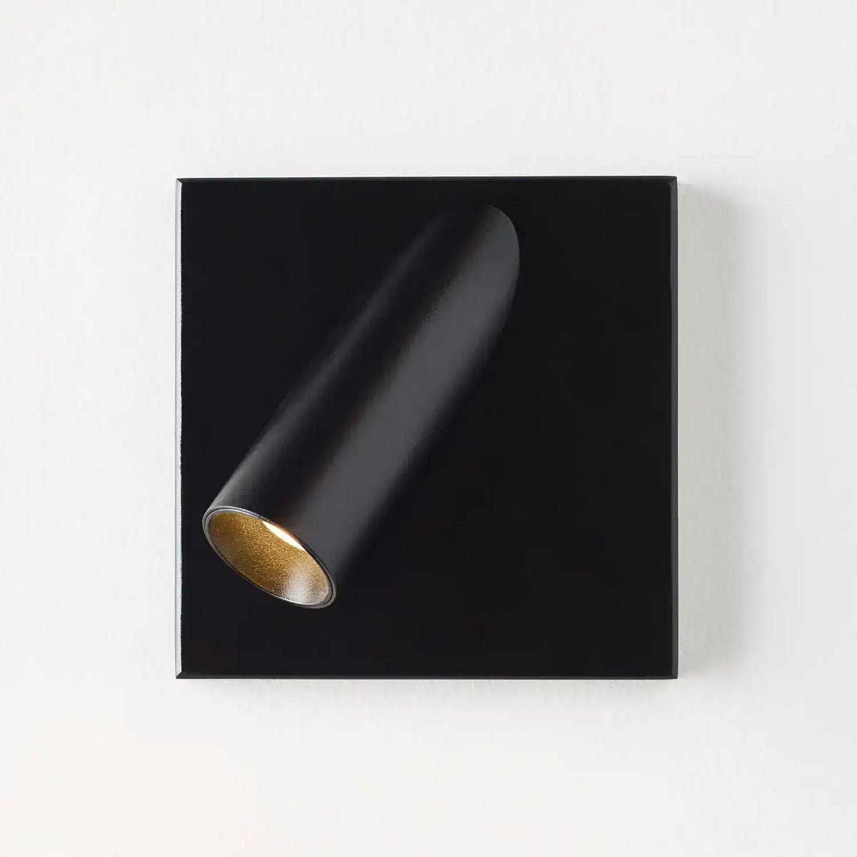 VISUAL COMFORT MODERN, PONTE OUTDOOR WALL, OUTDOOR WALL LIGHTS