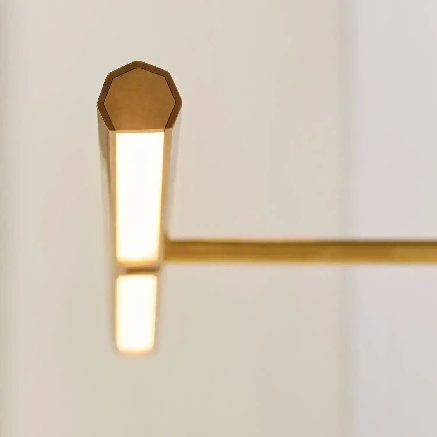 VISUAL COMFORT MODERN, PLURAL FACETED PICTURE LIGHT, WALL SCONCES
