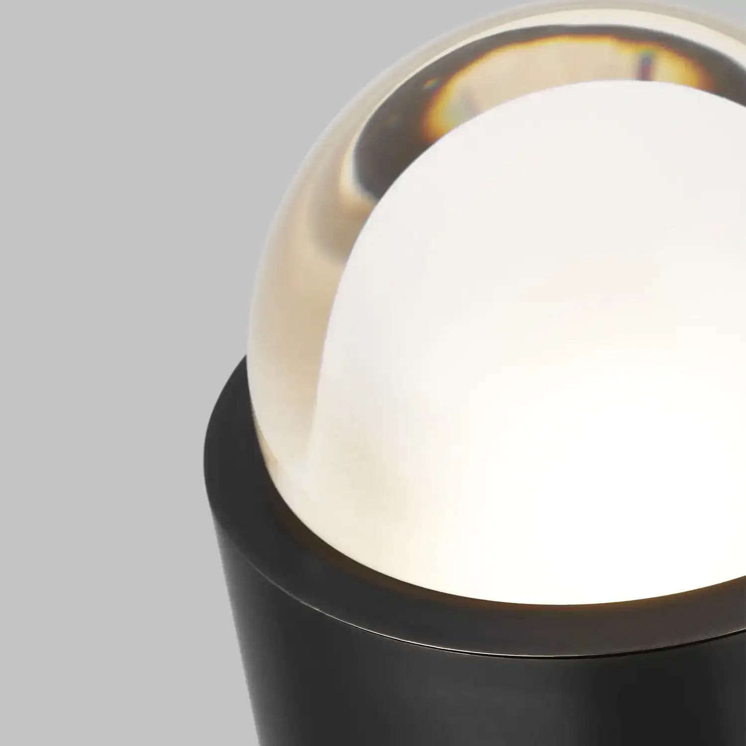 VISUAL COMFORT MODERN, EBELL TABLE LAMP, TABLE LAMPS