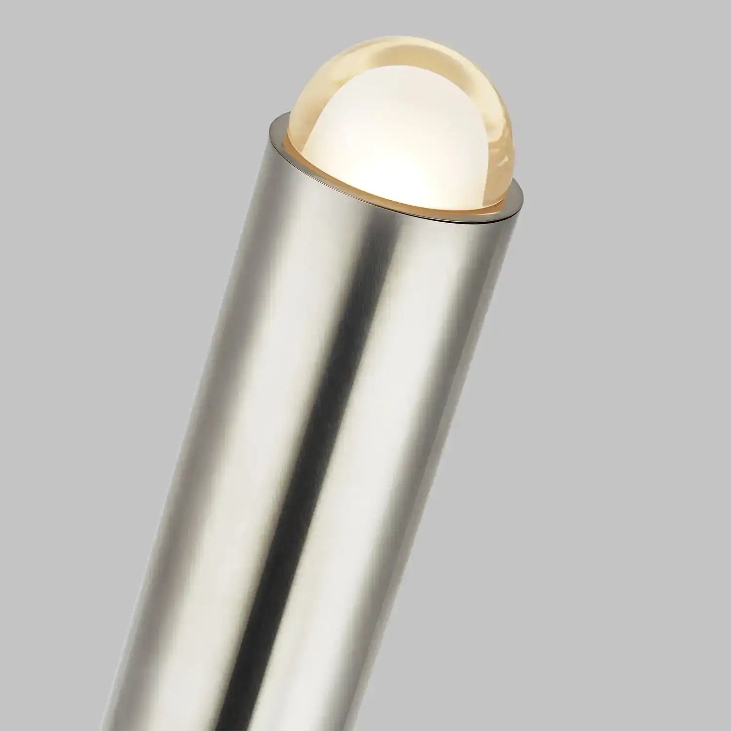 VISUAL COMFORT & CO. EBELL TABLE LAMP - Table