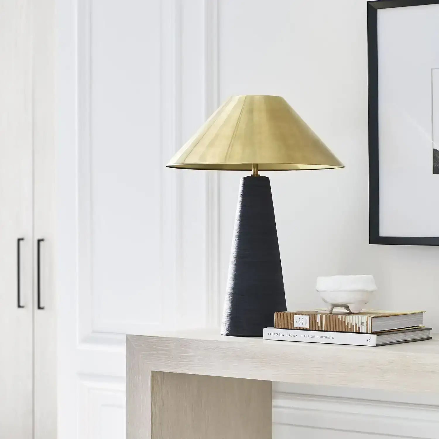 VISUAL COMFORT MODERN, KARAM TABLE LAMP, TABLE LAMPS
