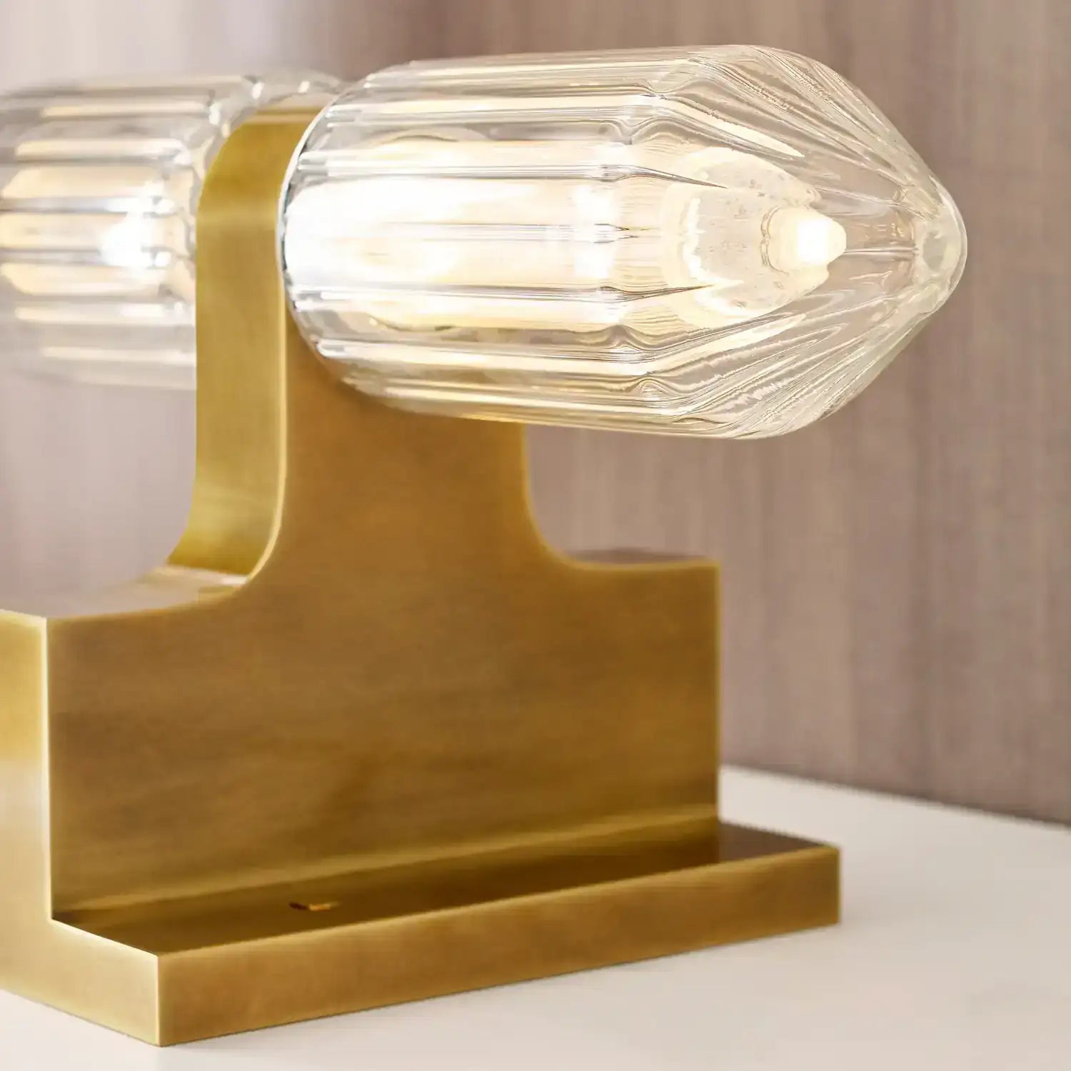 VISUAL COMFORT MODERN, LANGSTON TABLE LAMP, TABLE LAMPS