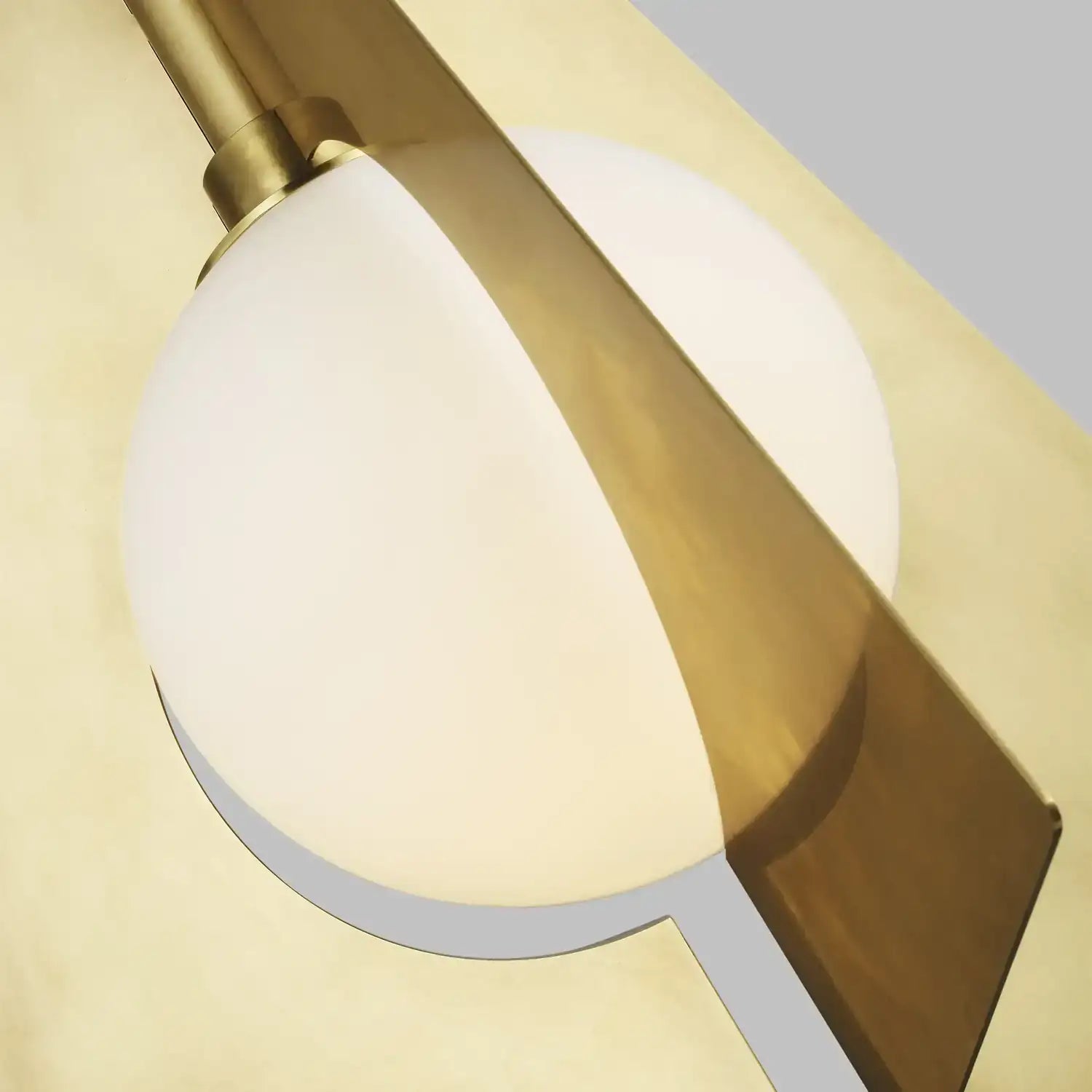 VISUAL COMFORT MODERN ORBEL PYRAMID GRANDE