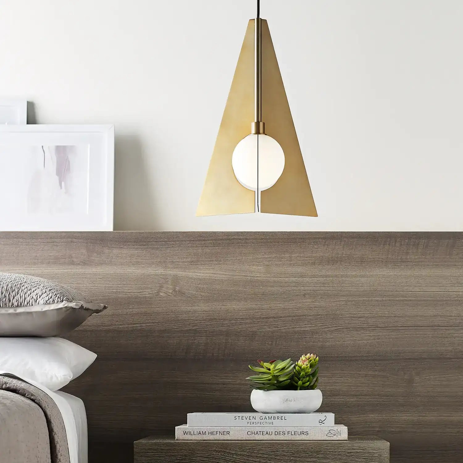 VISUAL COMFORT MODERN ORBEL PYRAMID GRANDE