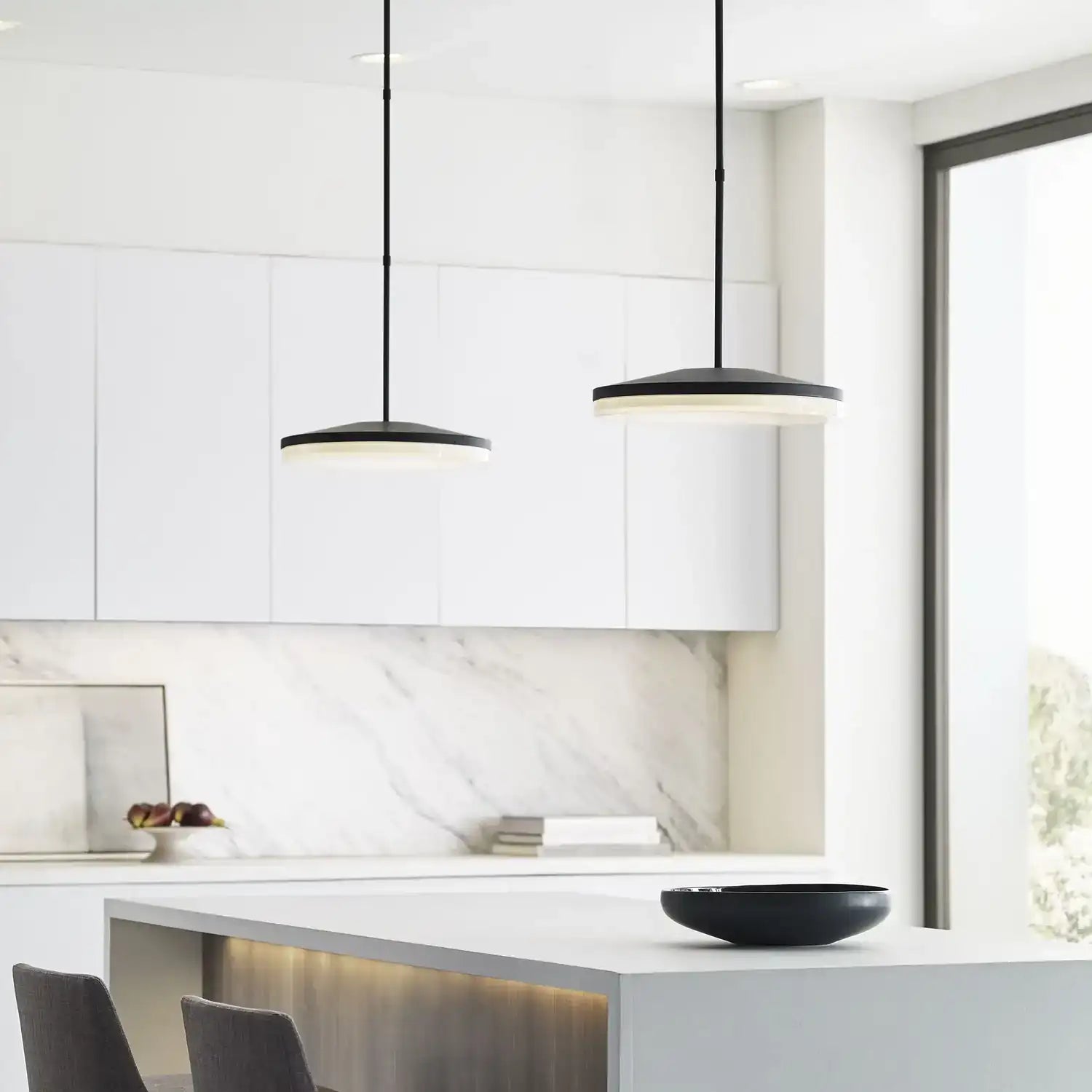 VISUAL COMFORT MODERN, WYATT PENDANT, PENDANT LIGHT