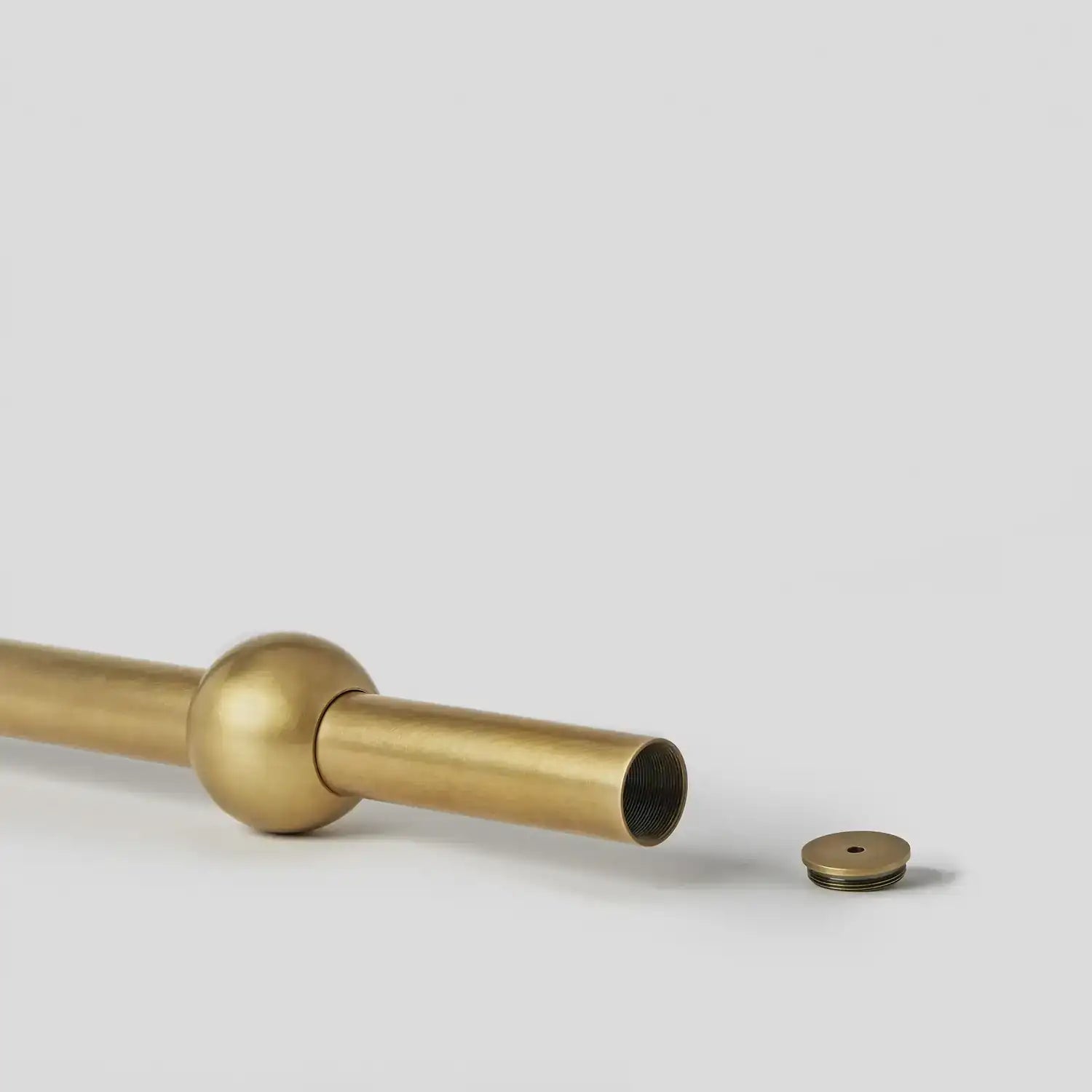 VISUAL COMFORT & CO., GUYED LINE-VOLTAGE PENDANTS, PENDANT LIGHT