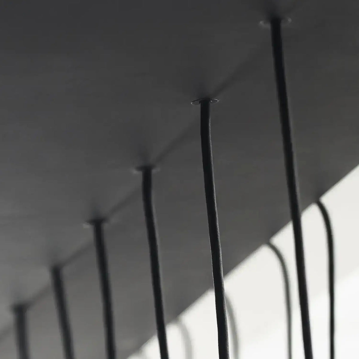 VISUAL COMFORT MODERN, PYLON LIGHT CHANDELIER, CHANDELIER LIGHT