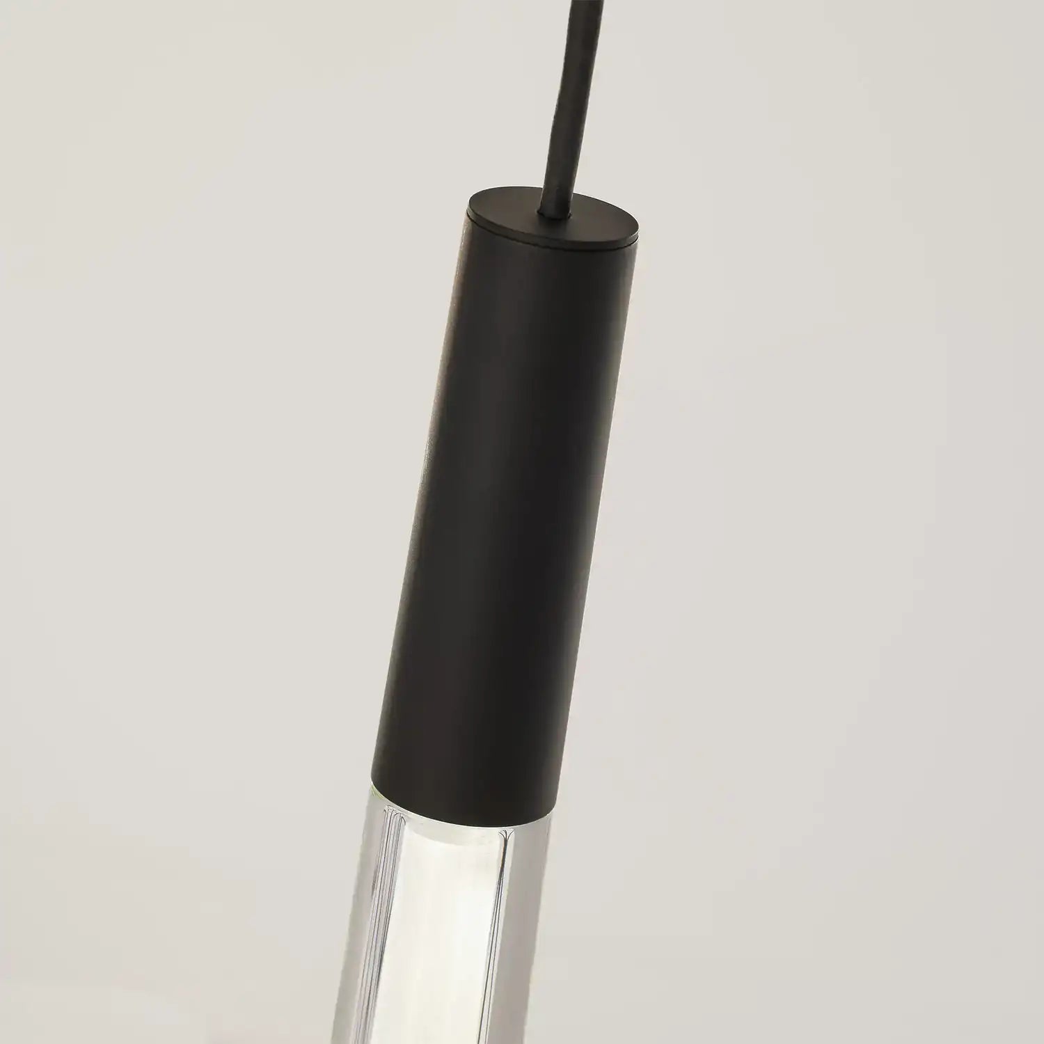 VISUAL COMFORT & CO., PYLON LINE-VOLTAGE PENDANTS, PENDANT LIGHT