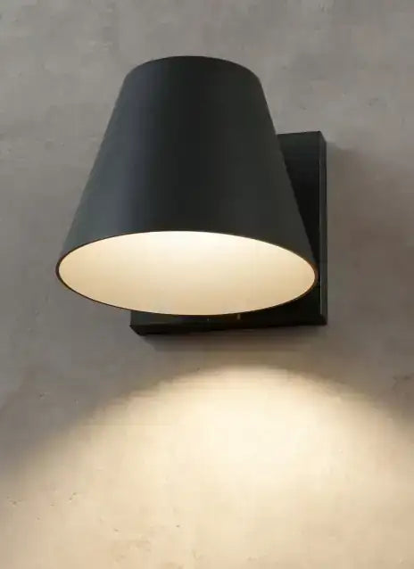 VISUAL COMFORT MODERN, BOWMAN OUTDOOR WALL, OUTDOOR WALL LIGHTS