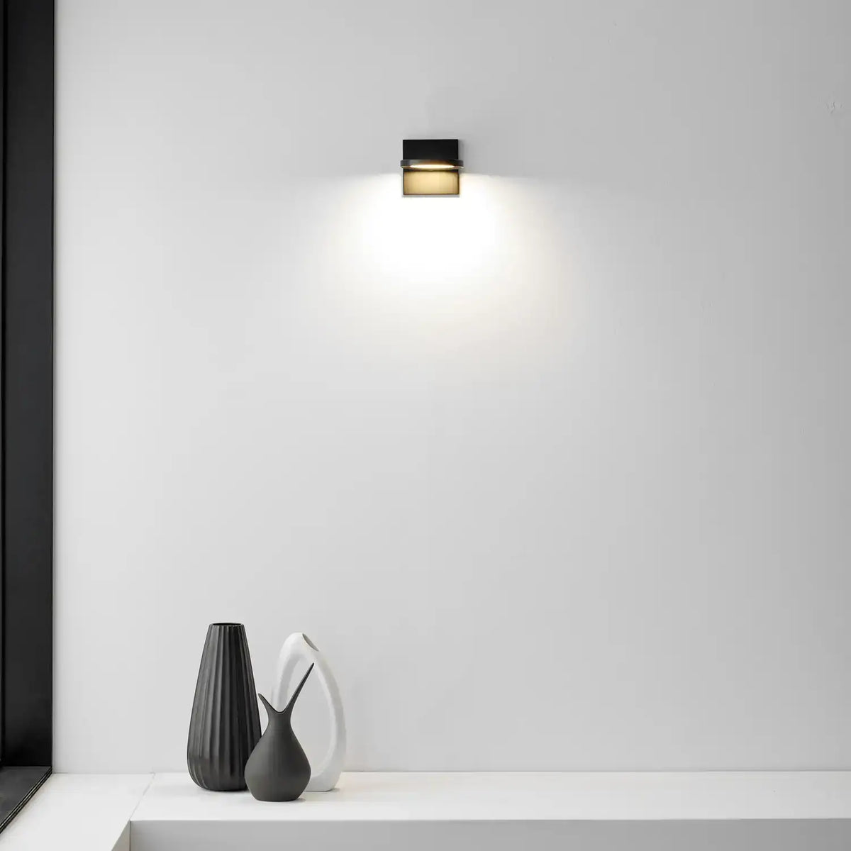 VISUAL COMFORT MODERN, SPECTICA WALL, WALL SCONCES