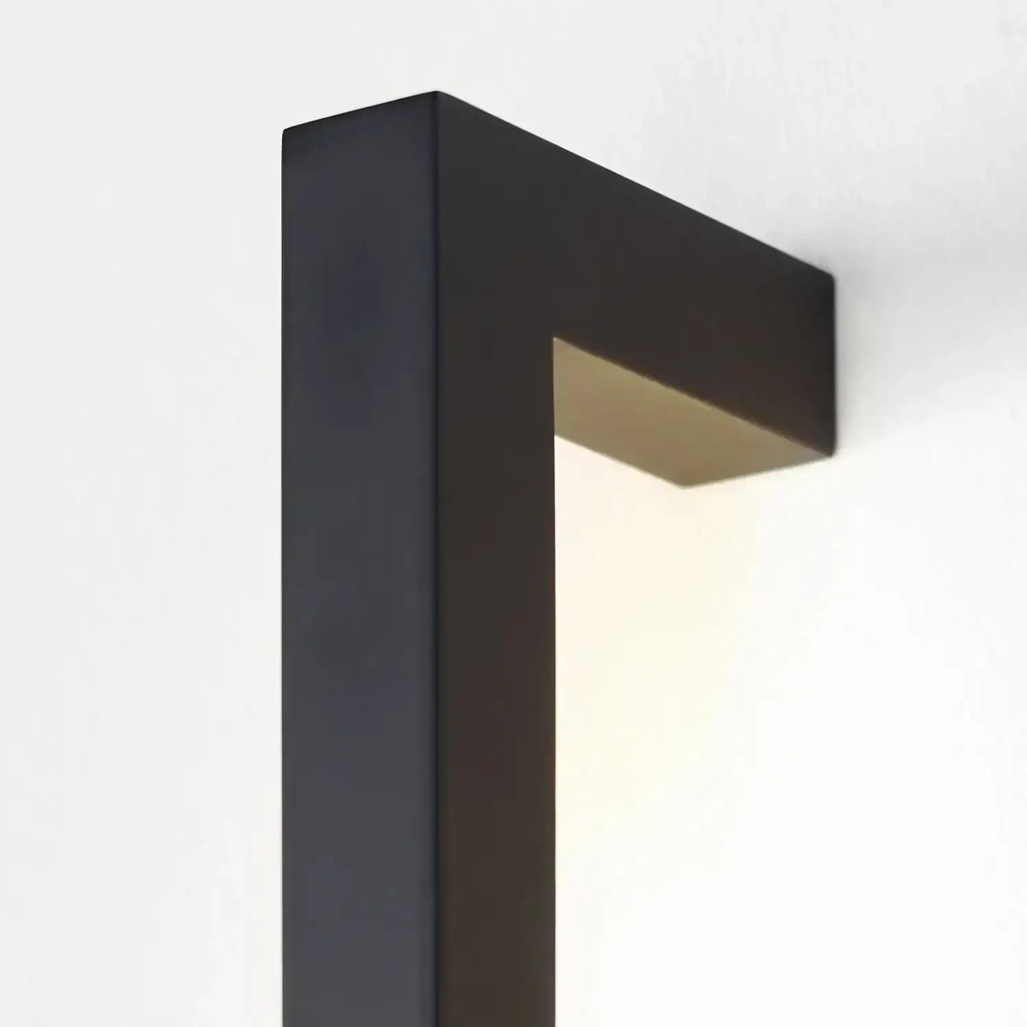 VISUAL COMFORT MODERN, STAGGER WALL SCONCE, WALL SCONCES
