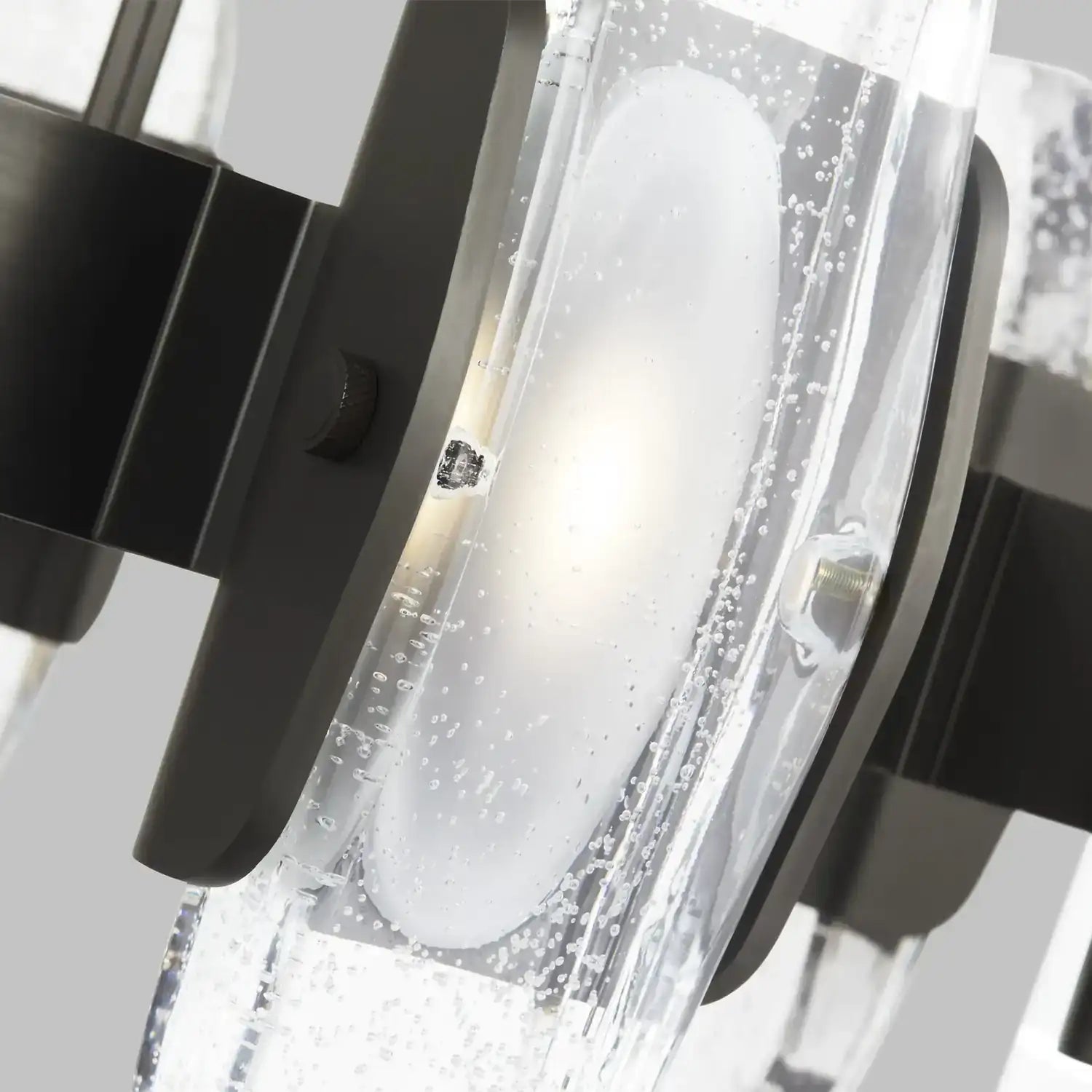 VISUAL COMFORT MODERN, WYTHE CHANDELIER, CHANDELIER LIGHT