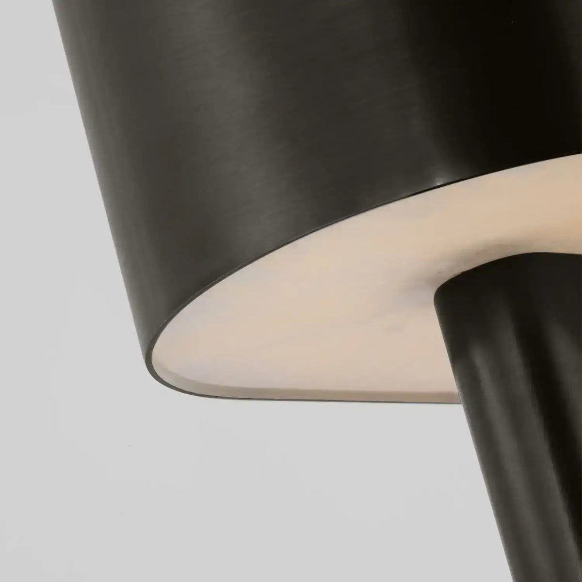 VISUAL COMFORT MODERN, WYLLIS ACCENT TABLE LAMP, TABLE LAMPS