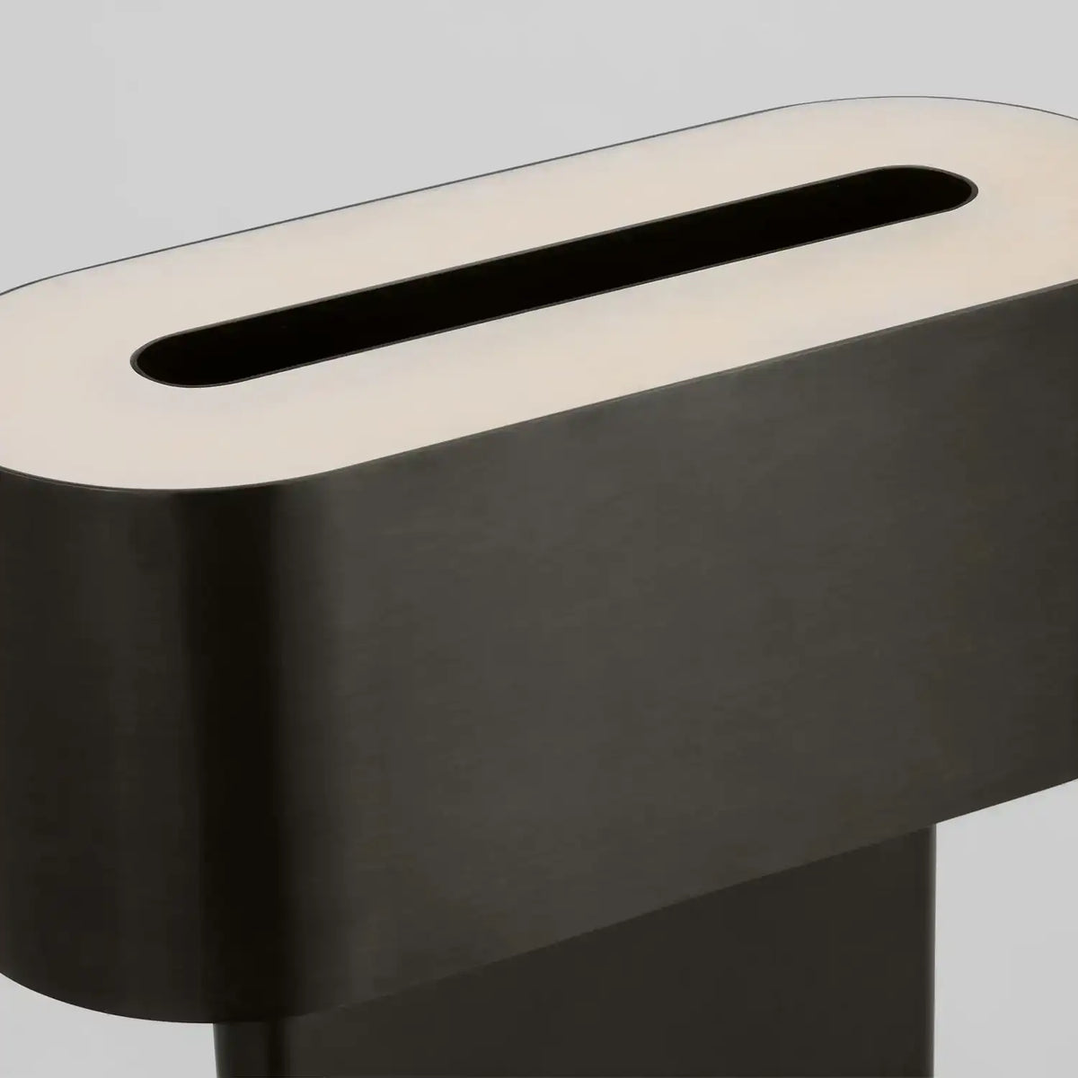 VISUAL COMFORT MODERN, WYLLIS ACCENT TABLE LAMP, TABLE LAMPS