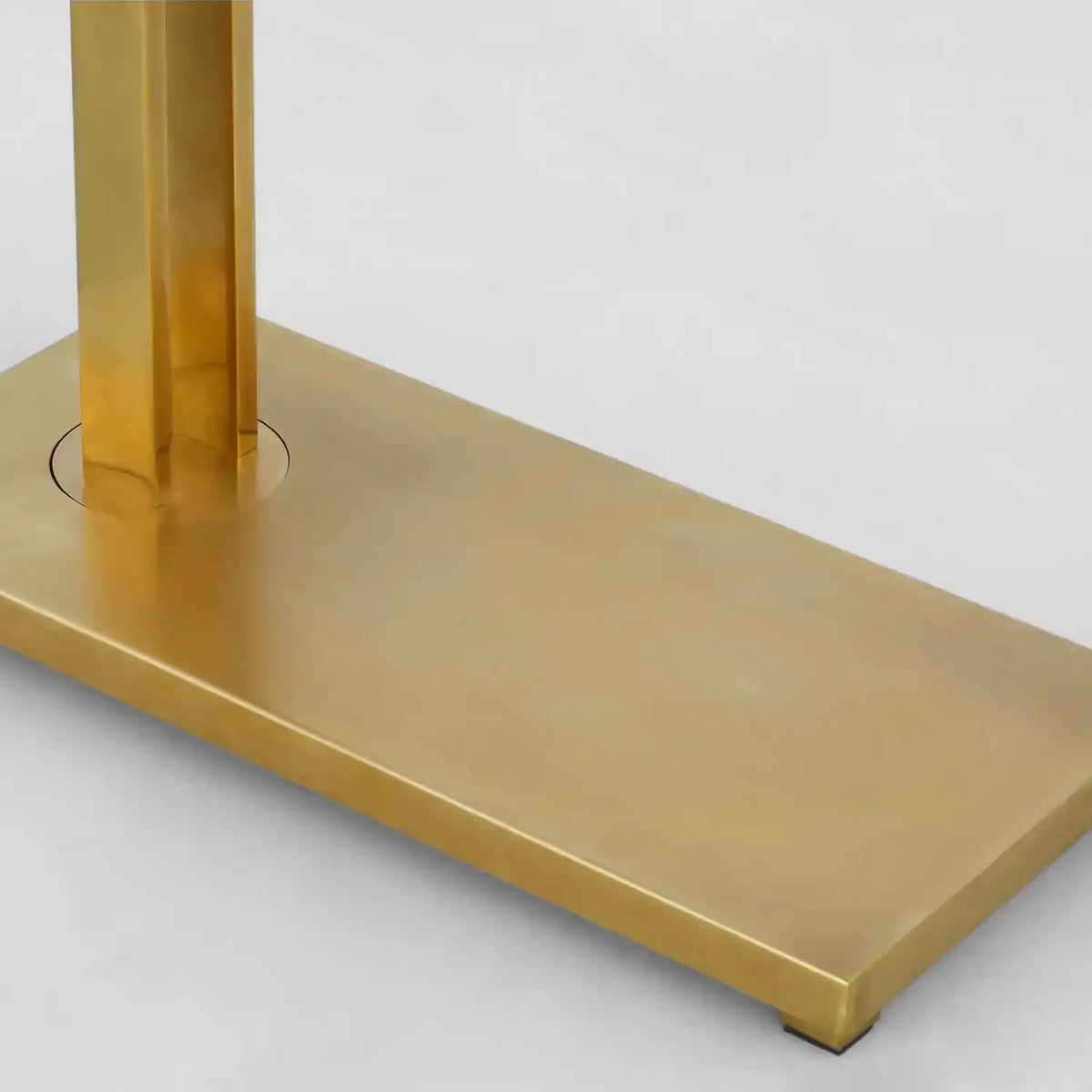 VISUAL COMFORT MODERN, STAGGER TABLE LAMP, TABLE LAMPS
