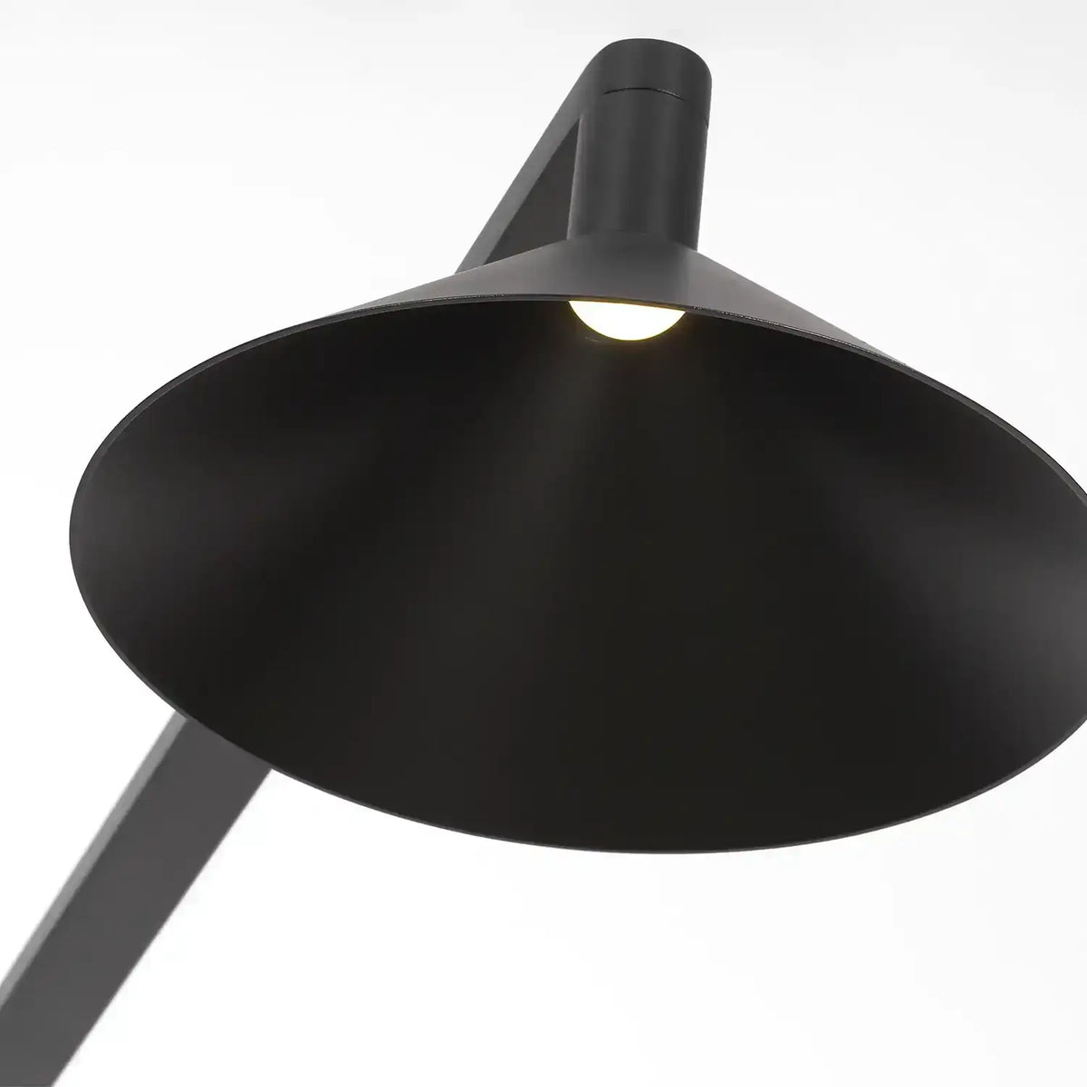 VISUAL COMFORT MODERN, MILL OUTDOOR GRANDE FLOOR LAMP, OUTDOOR WALL LIGHTS