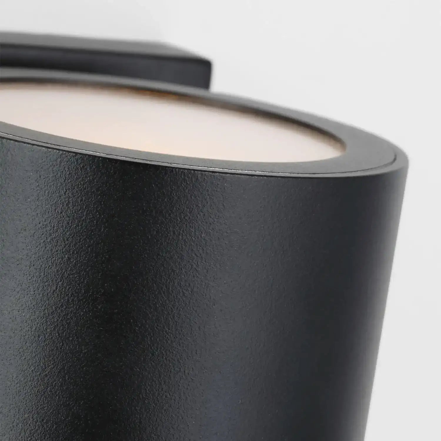 VISUAL COMFORT MODERN, PRESSA WALL, OUTDOOR WALL LIGHTS