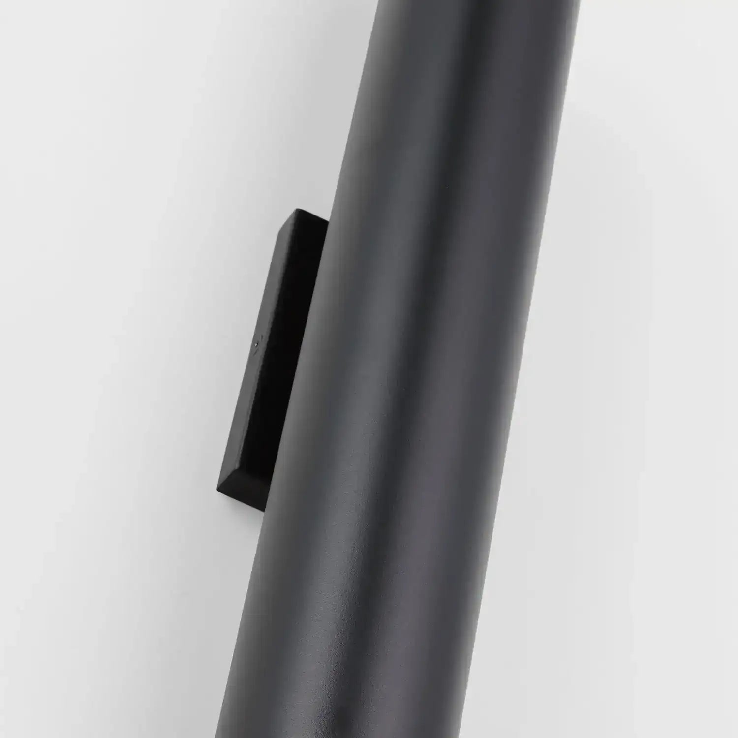 VISUAL COMFORT MODERN, PRESSA WALL, OUTDOOR WALL LIGHTS