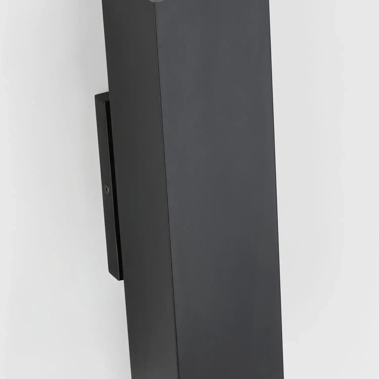 VISUAL COMFORT MODERN, PRESSA SQUARE WALL, OUTDOOR WALL LIGHTS