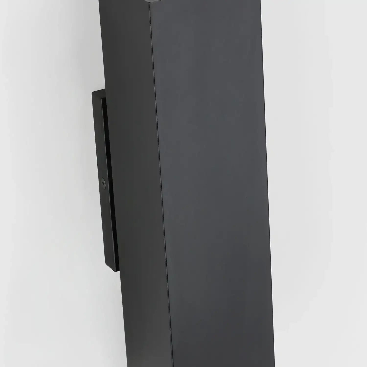 VISUAL COMFORT MODERN, PRESSA SQUARE WALL, OUTDOOR WALL LIGHTS