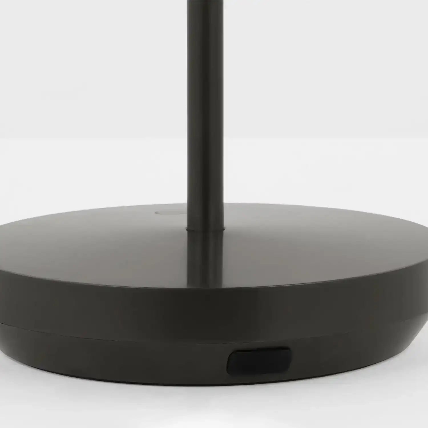 VISUAL COMFORT MODERN, TEPA ACCENT RECHARGEABLE TABLE LAMP, TABLE LAMPS