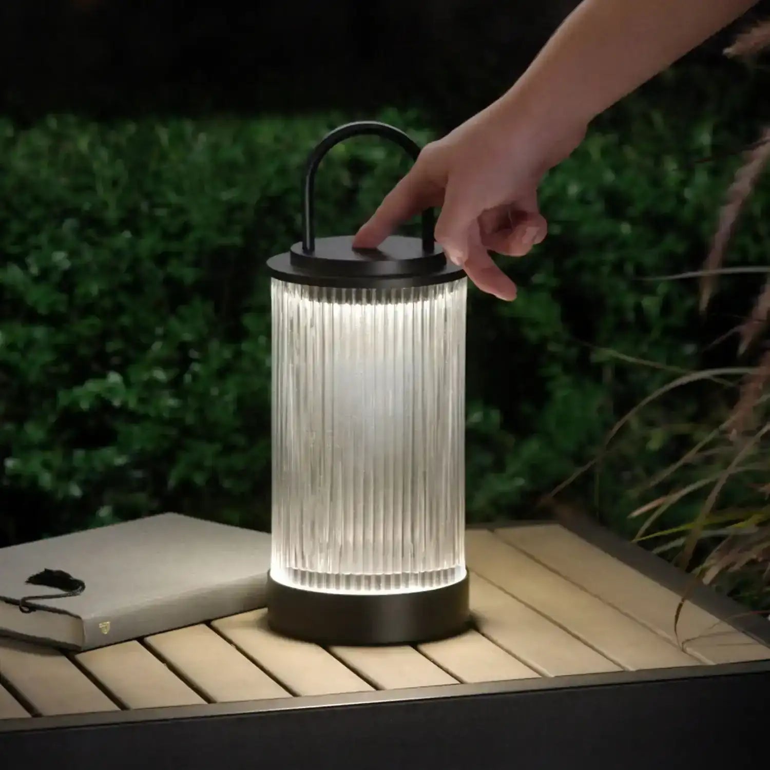 VISUAL COMFORT MODERN, TAWA ACCENT RECHARGEABLE TABLE LAMP, TABLE LAMPS