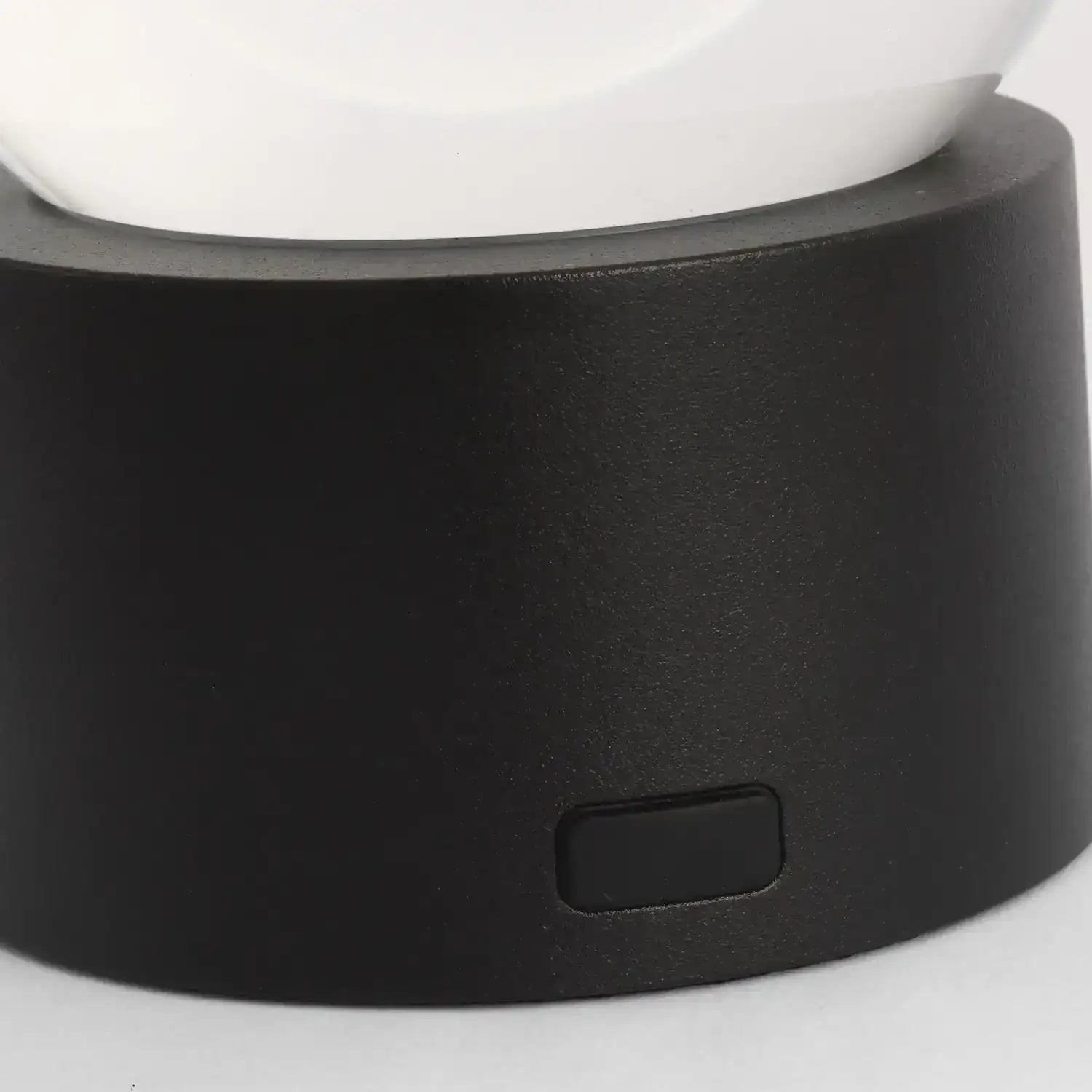 VISUAL COMFORT MODERN, MINA ACCENT RECHARGEABLE TABLE LAMP, TABLE LAMPS
