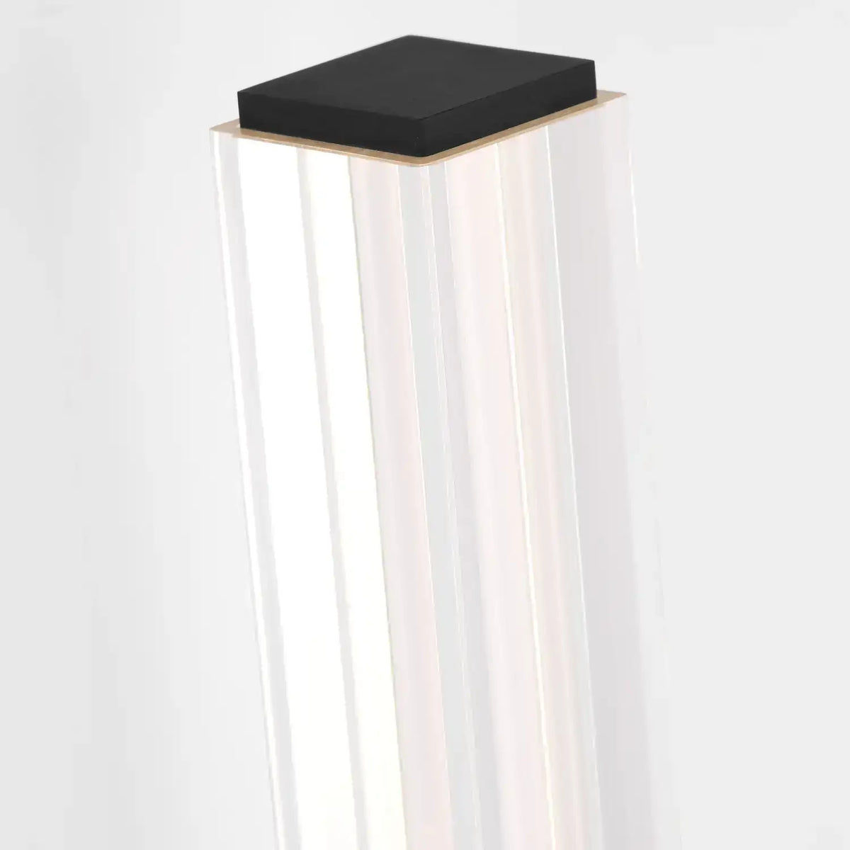VISUAL COMFORT MODERN, REIYA SQUARE SCONCE, WALL SCONCES