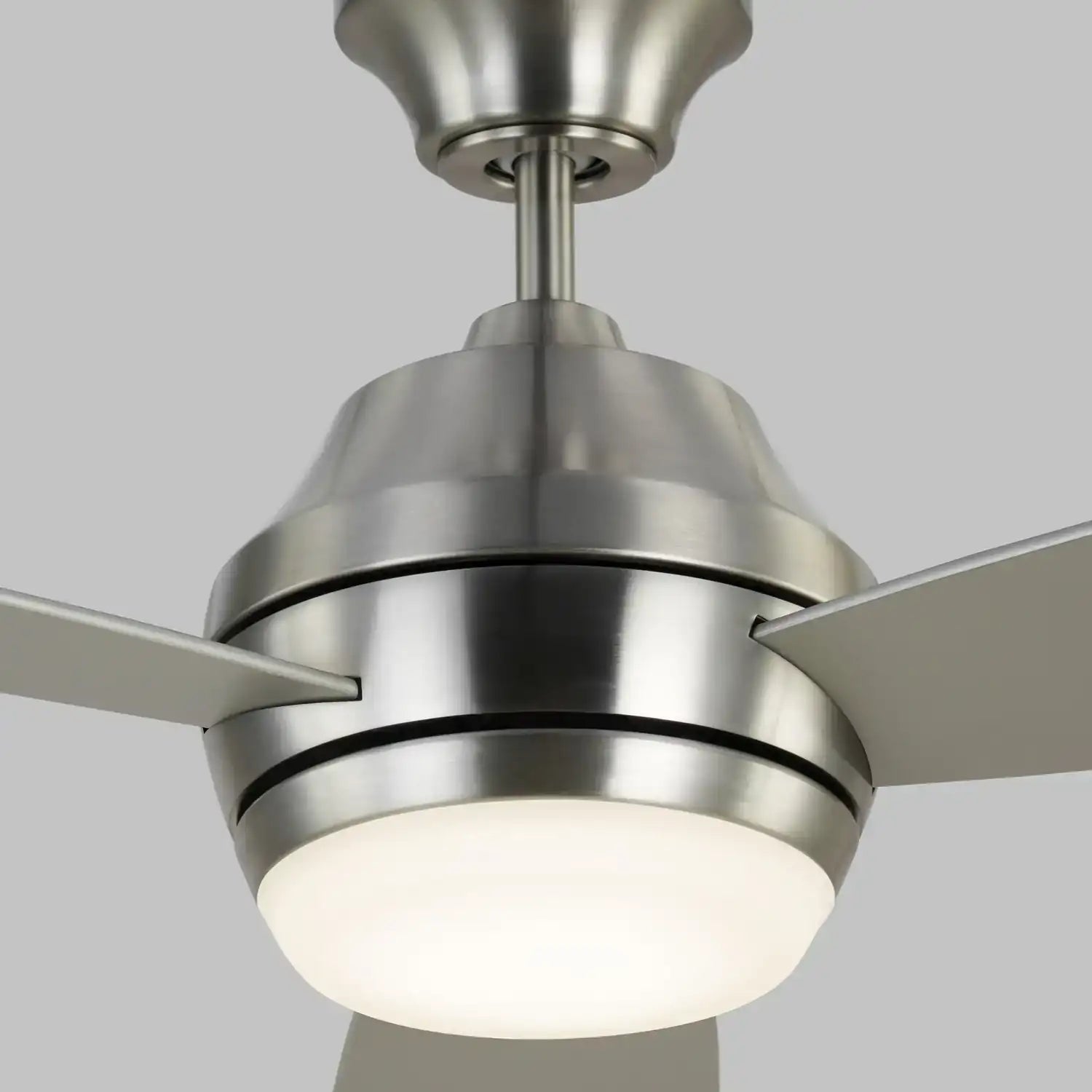 VISUAL COMFORT & CO., IKON LED CEILING FAN, INDOOR CEILING FANS