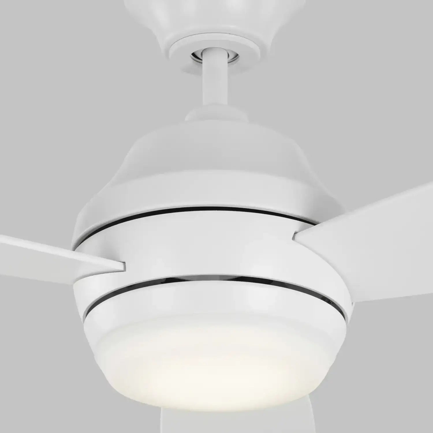 VISUAL COMFORT & CO., IKON LED CEILING FAN, INDOOR CEILING FANS