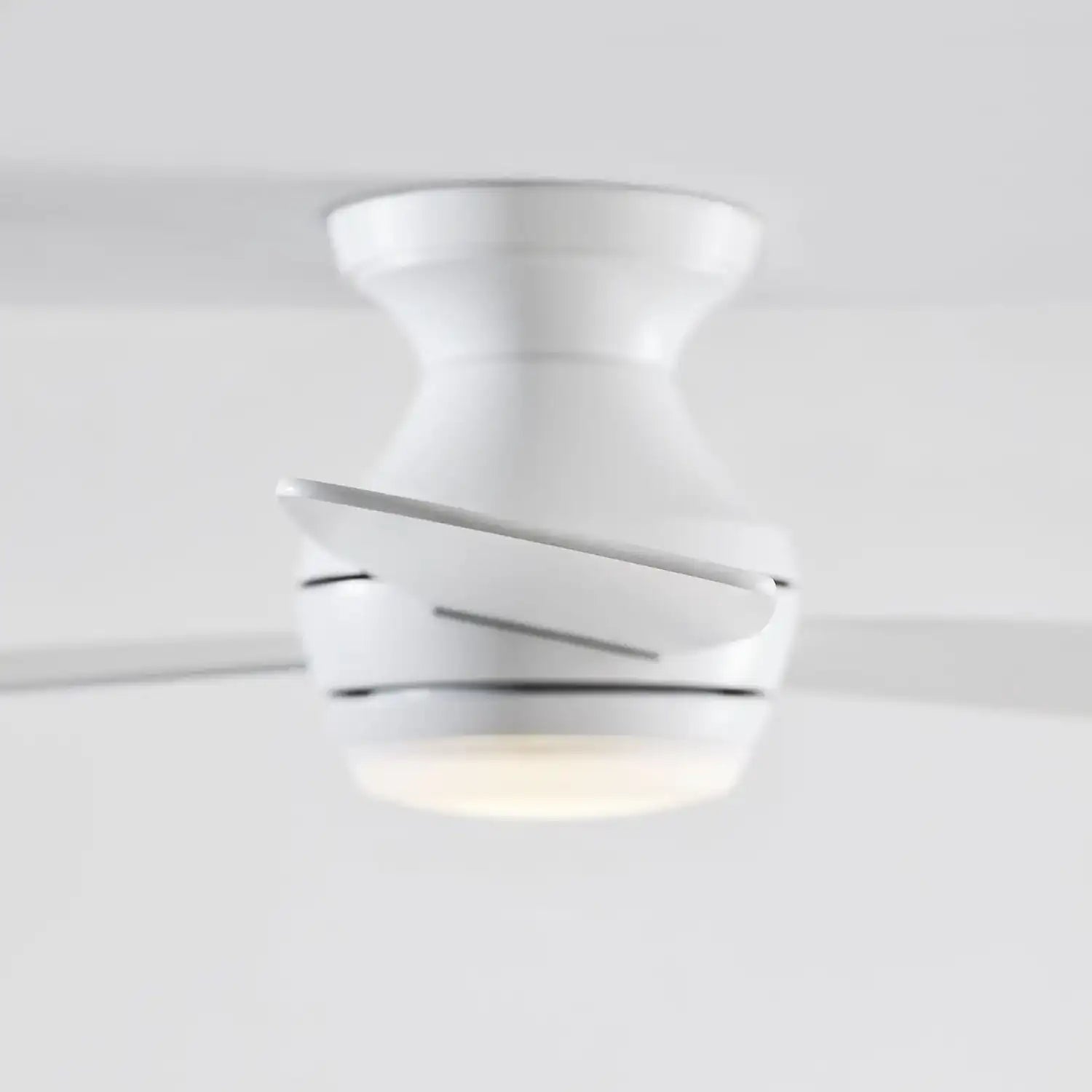 VISUAL COMFORT & CO., IKON LED CEILING FAN, INDOOR CEILING FANS