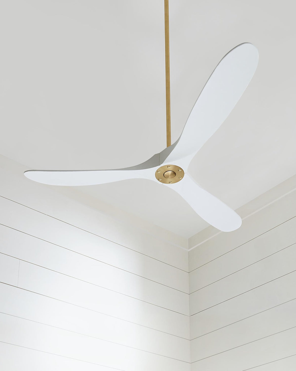 VISUAL COMFORT & CO., MAVERICK CEILING FAN, INDOOR CEILING FANS