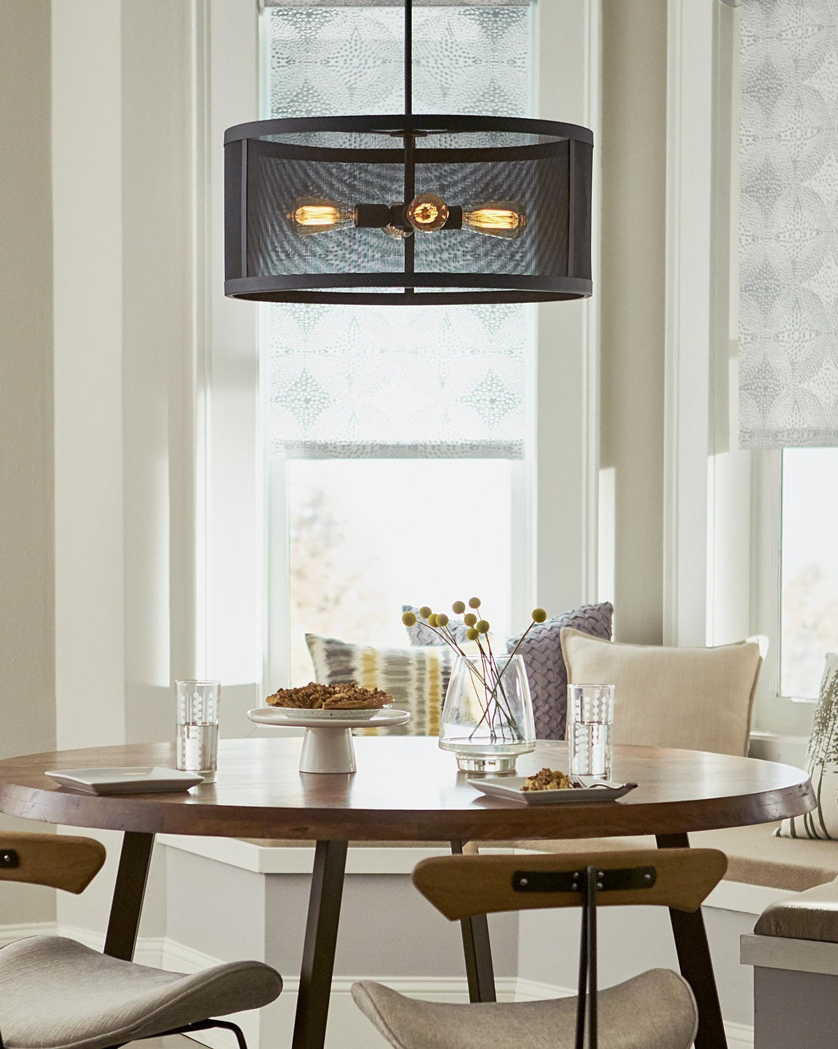 VISUAL COMFORT & CO., GEREON FOUR LIGHT PENDANT, PENDANT LIGHT